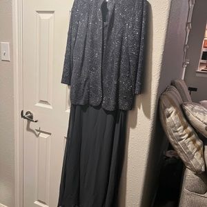 Navy blue Onyx Nite Evening dress with jacket